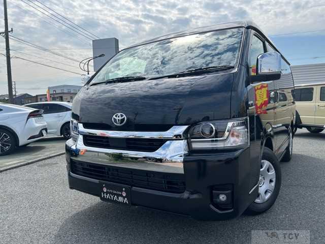 2026 Toyota Hiace Wagon
