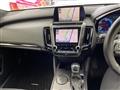 2018 Toyota Crown Hybrid