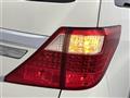 2014 Toyota Alphard