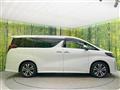 2023 Toyota Alphard