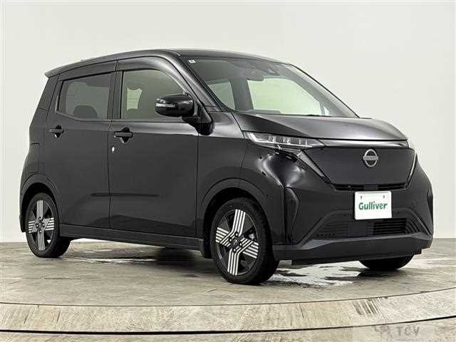 2022 Nissan Nissan Others
