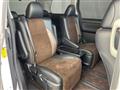 2014 Toyota Alphard