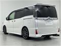 2015 Toyota Voxy