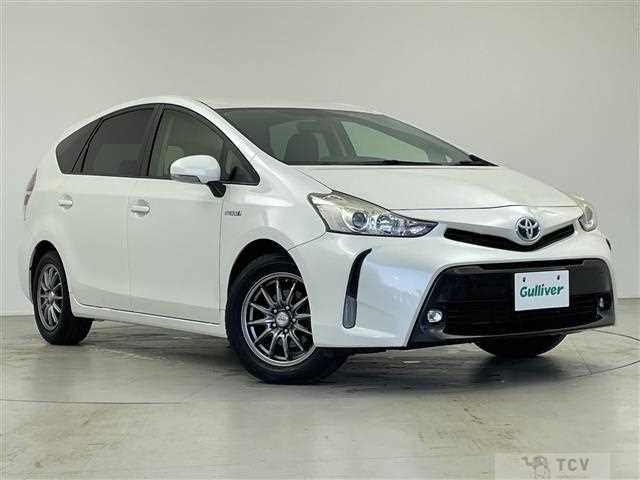 2015 Toyota PRIUS α