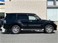 2014 Mitsubishi Pajero