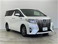 2017 Toyota Alphard Hybrid