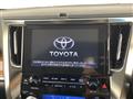 2017 Toyota Alphard Hybrid