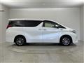 2017 Toyota Alphard Hybrid