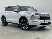 2024 Mitsubishi OUTLANDER PHEV