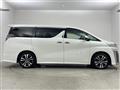 2018 Toyota Vellfire