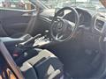 2019 Mazda Axela