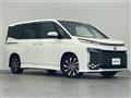 2022 Toyota Voxy