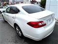 2013 Nissan FUGA HYBRID