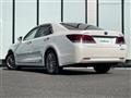 2013 Toyota Crown Hybrid