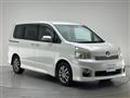 2012 Toyota Voxy