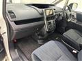2012 Toyota Voxy