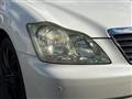 2004 Toyota Crown Royal Series
