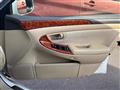 2004 Toyota Crown Royal Series
