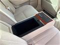 2004 Toyota Crown Royal Series