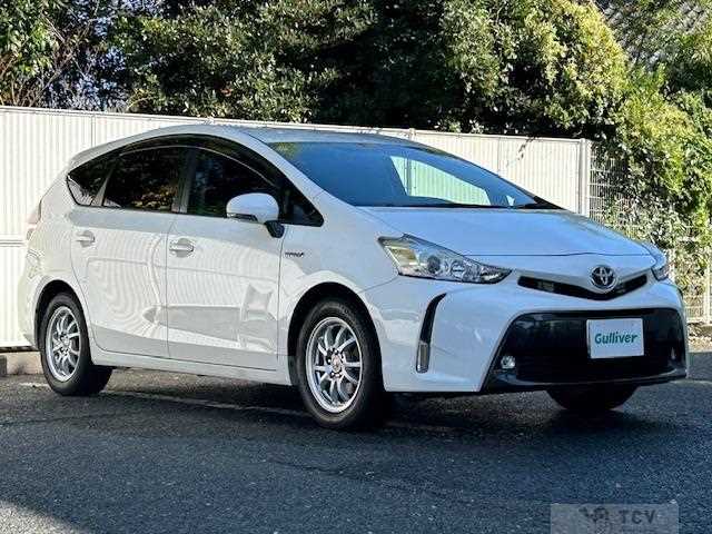 2016 Toyota PRIUS α