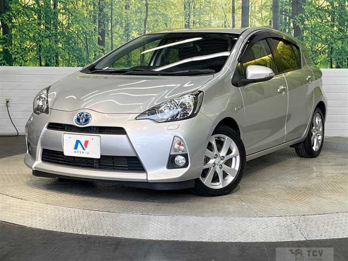 2013 Toyota AQUA