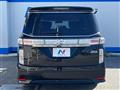 2017 Nissan Elgrand