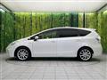 2012 Toyota PRIUS α
