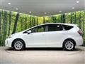 2015 Toyota PRIUS α