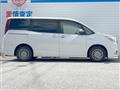 2016 Toyota Esquire