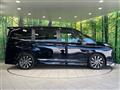 2022 Toyota Voxy
