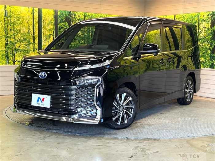2025 Toyota Voxy