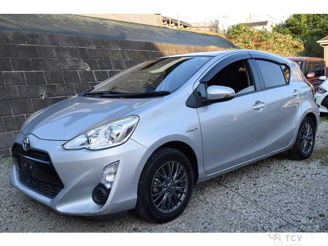 2015 Toyota AQUA