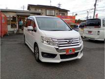 2013 Honda Step WGN
