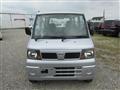 2010 Nissan Clipper Van