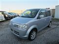 2010 Nissan Otti