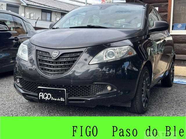 2015 Lancia Ypsilon