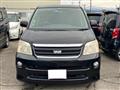 2004 Toyota Noah