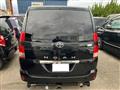 2004 Toyota Noah