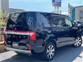 2019 Mitsubishi Delica D5