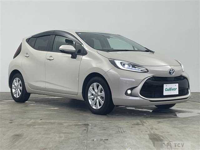 2025 Toyota AQUA