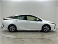 2022 Toyota Prius PHV