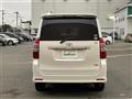 2011 Toyota Noah