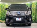 2014 Toyota Alphard Hybrid