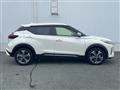 2020 Nissan KIX