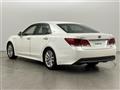 2015 Toyota Crown Hybrid