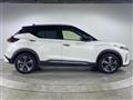 2022 Nissan KIX