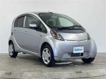 2012 Mitsubishi i