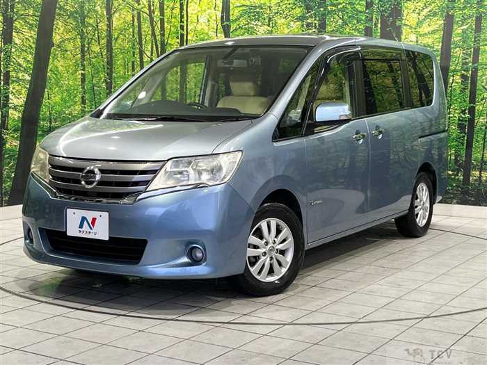 2013 Nissan Serena