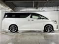 2017 Toyota Vellfire