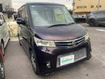2011 Nissan ROOX
